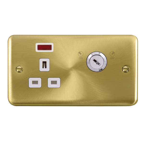 13A 1G DP LOCKABLE S