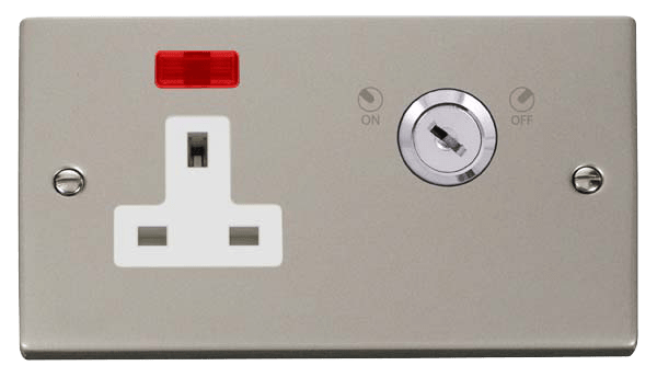 13A 1G DP LOCKABLE S